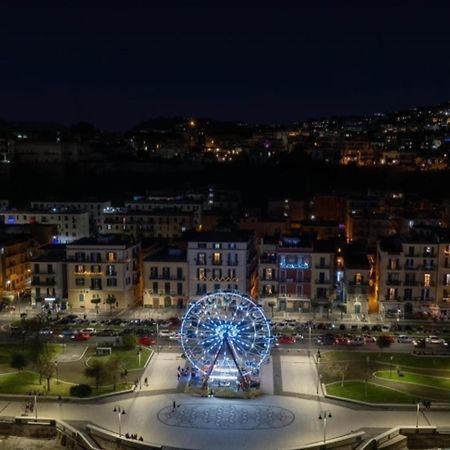B&B Blog Pozzuoli Luaran gambar