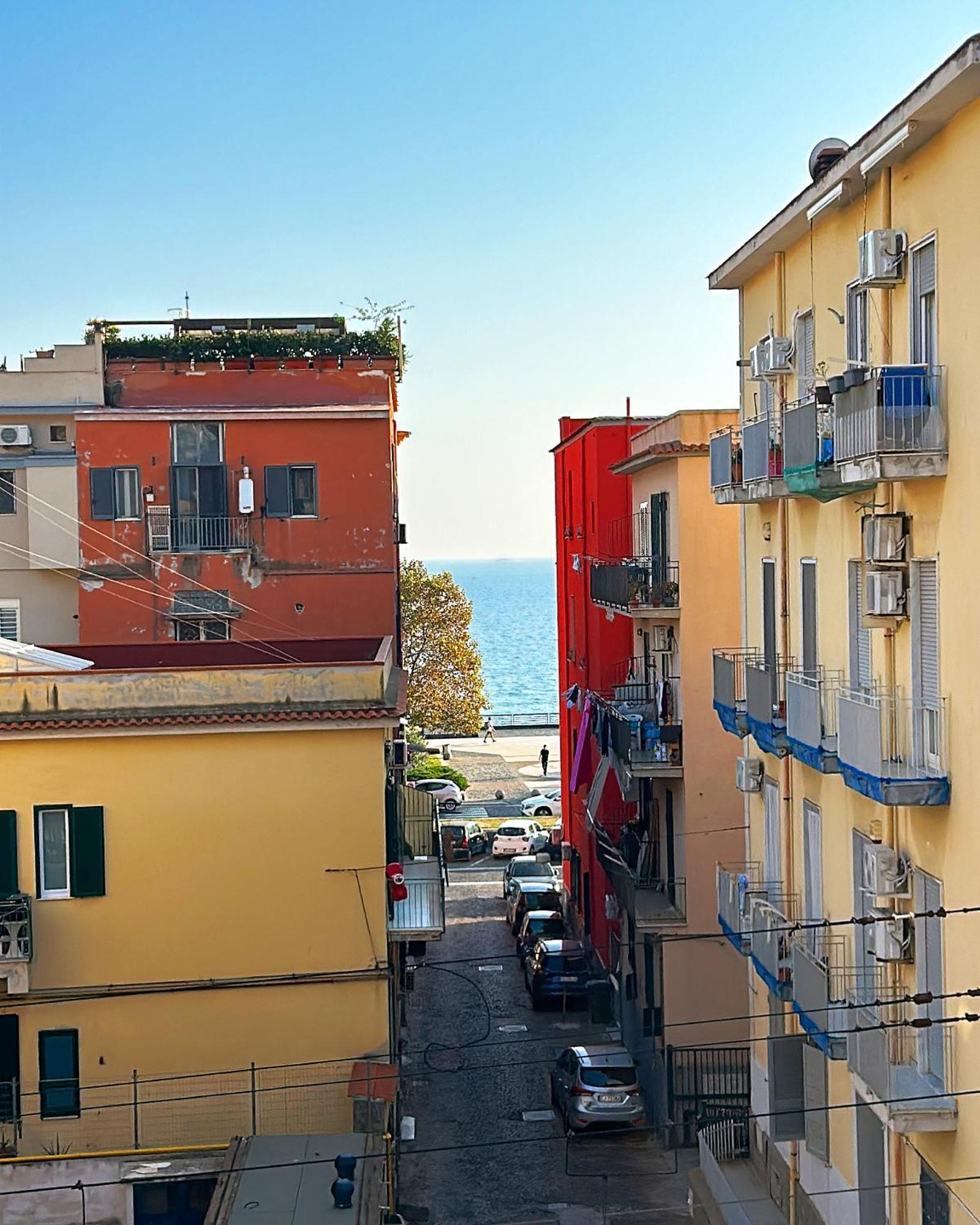 B&B Blog Pozzuoli Luaran gambar